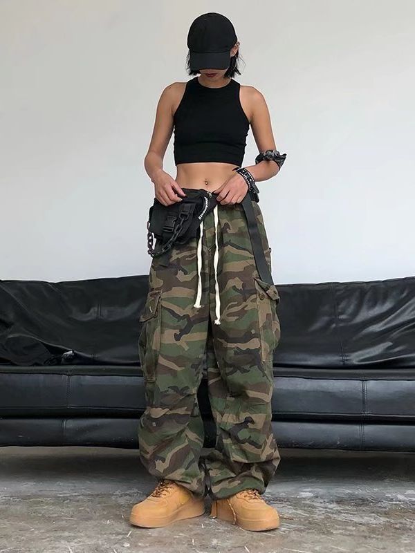 Retro Camo Baggy Cargo Pants