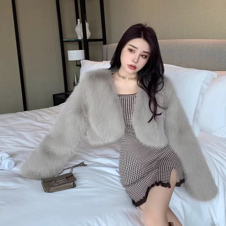 Faux Fur Cropped Jacket